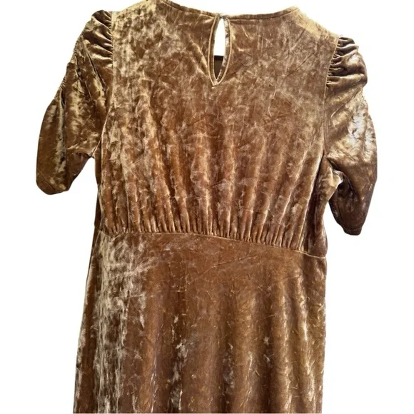 Who What Wear Maxi Dress M Gold Velour Tiered dress - Picture 3 of 6